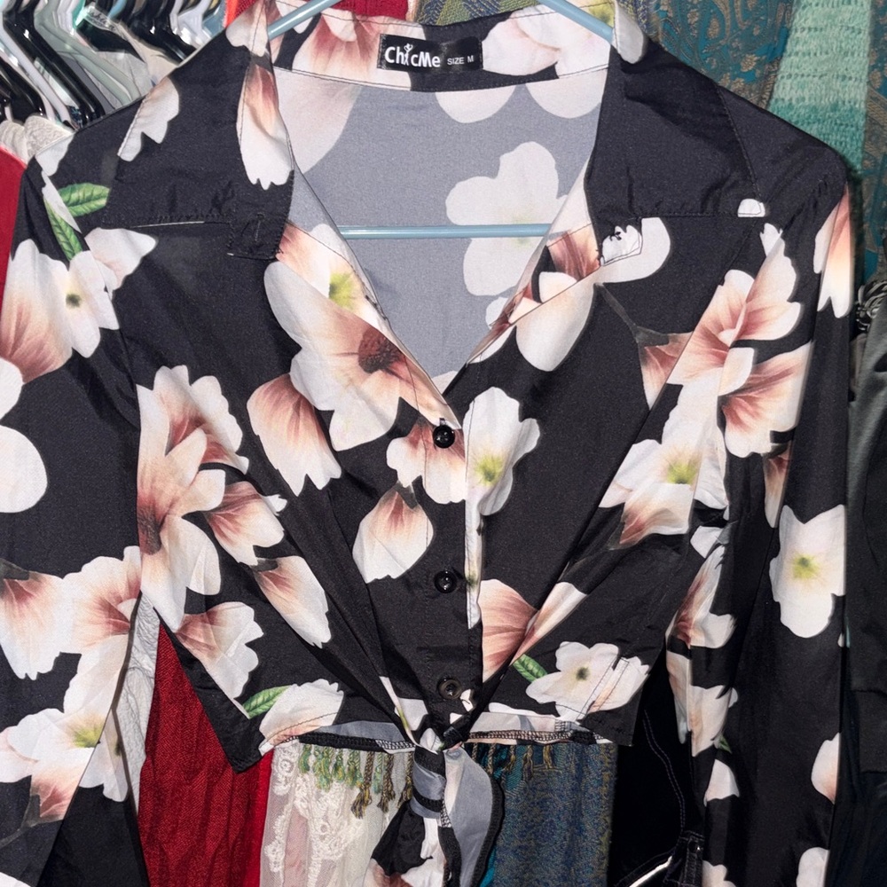 chic Polka Dot Black and White Top